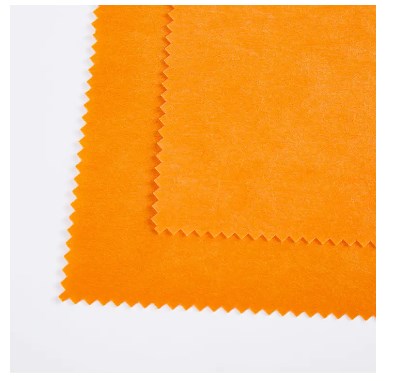 Tissu non tissé de taille: fusion de matériaux innovants et de grandes applications