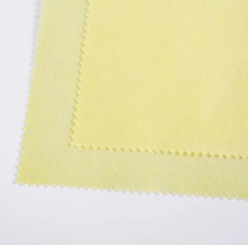 Tissu non tissé de taille: la voie des avantages de performance à diverses applications