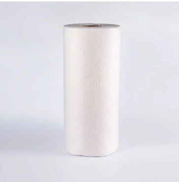 Lingettes humides en tissu non tissé : un matériau de base pour un nettoyage doux, sûr et efficace